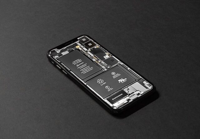 Πώς θα εντοπίσεις ότι το iPhone θέλει καινούρια μπαταρία